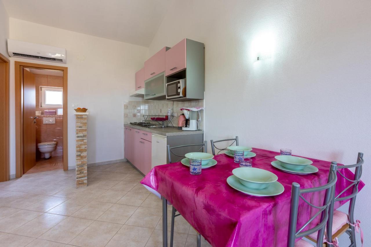 Apartmani Jaric Novi Vinodolski Dış mekan fotoğraf