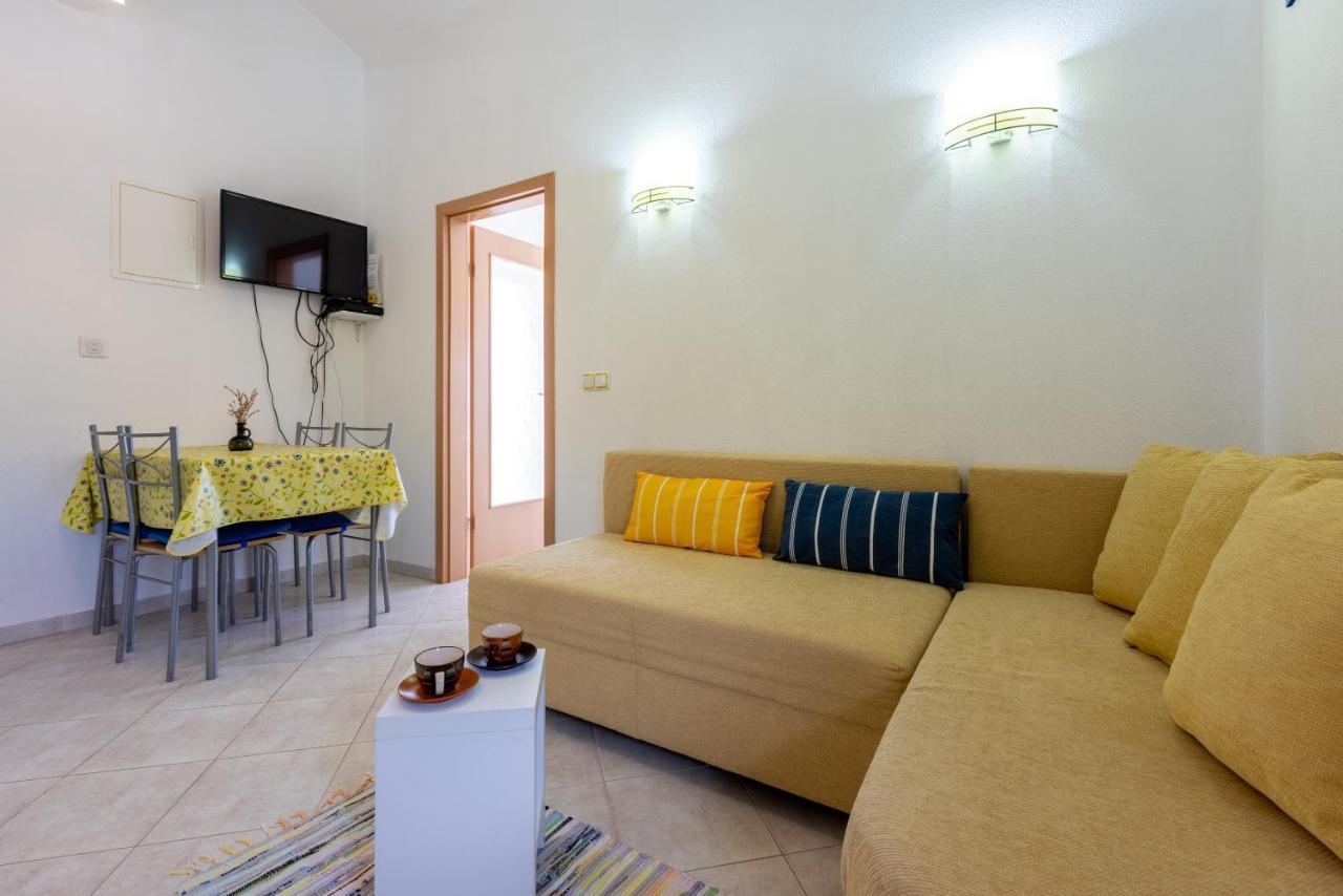 Apartmani Jaric Novi Vinodolski Dış mekan fotoğraf