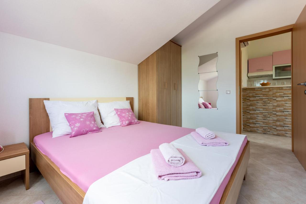 Apartmani Jaric Novi Vinodolski Dış mekan fotoğraf