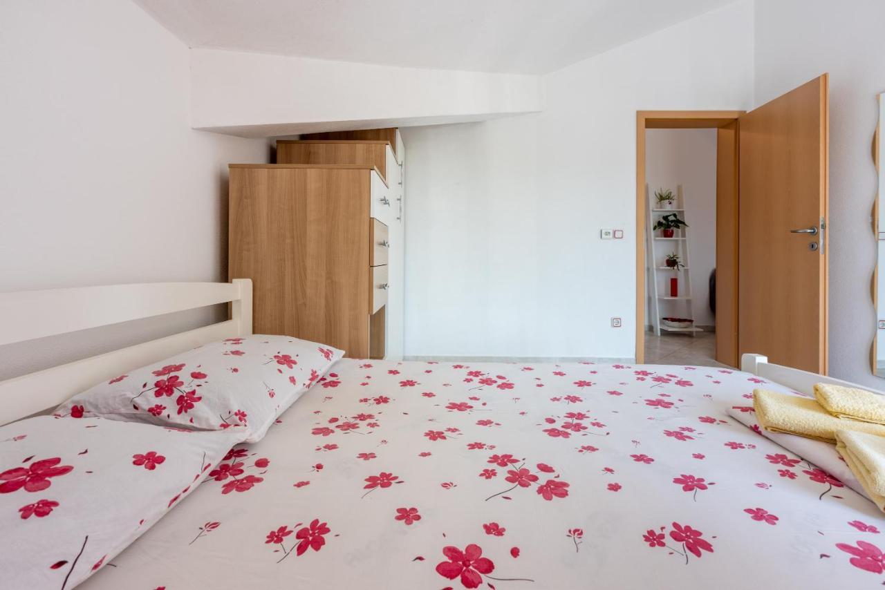 Apartmani Jaric Novi Vinodolski Dış mekan fotoğraf