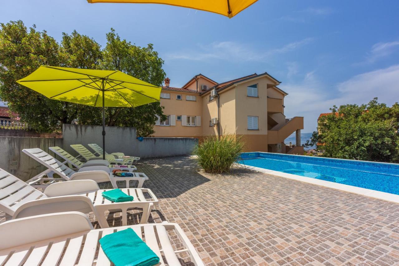 Apartmani Jaric Novi Vinodolski Dış mekan fotoğraf
